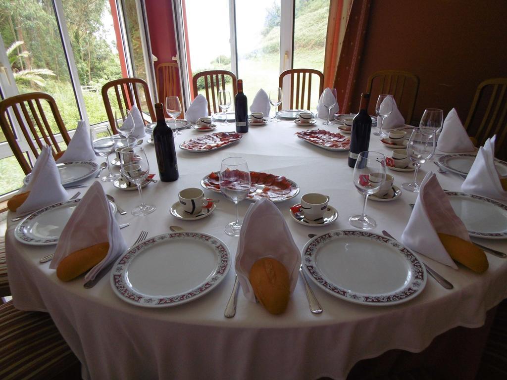 קודילרו Hotel Azpiazu מראה חיצוני תמונה