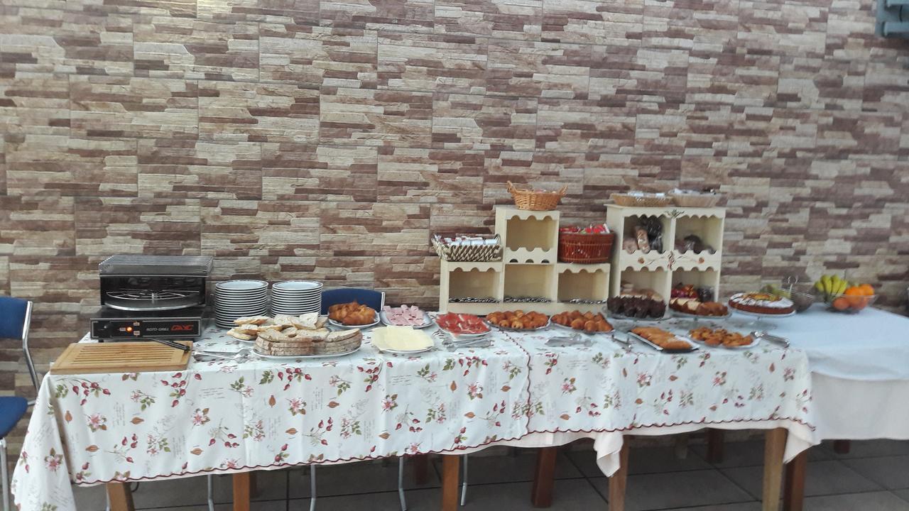 קודילרו Hotel Azpiazu מראה חיצוני תמונה